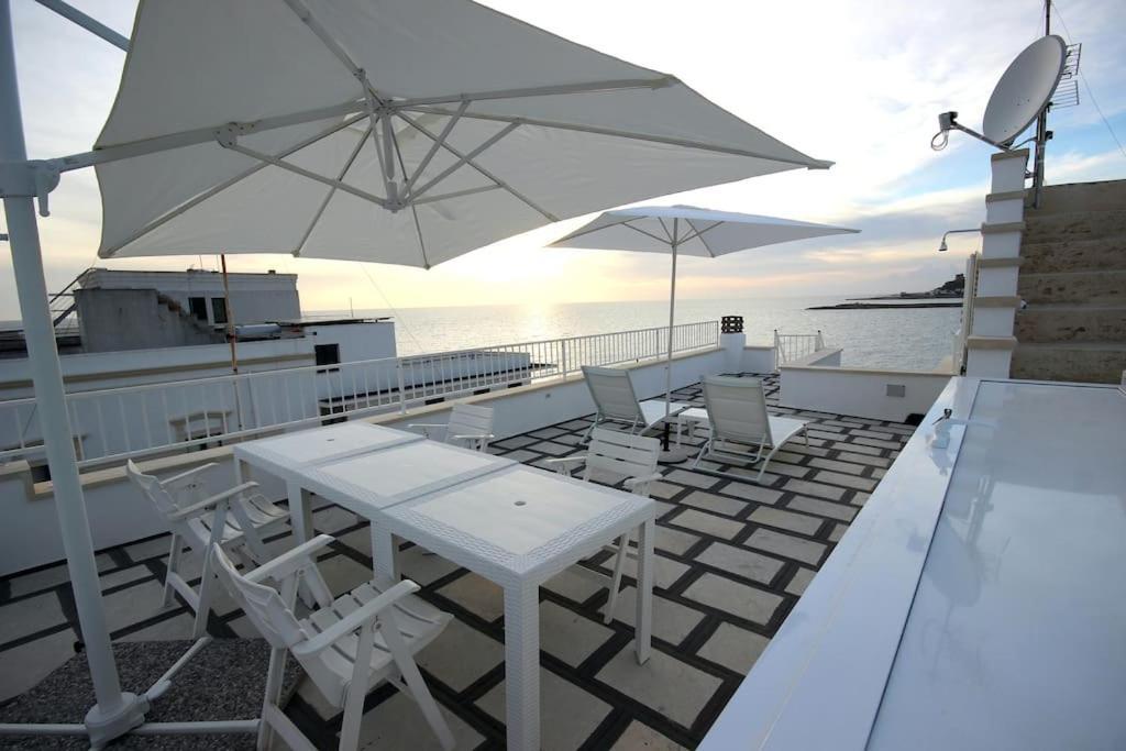 La Terrazza Sul Mare Appartement Santa Maria al Bagno Buitenkant foto