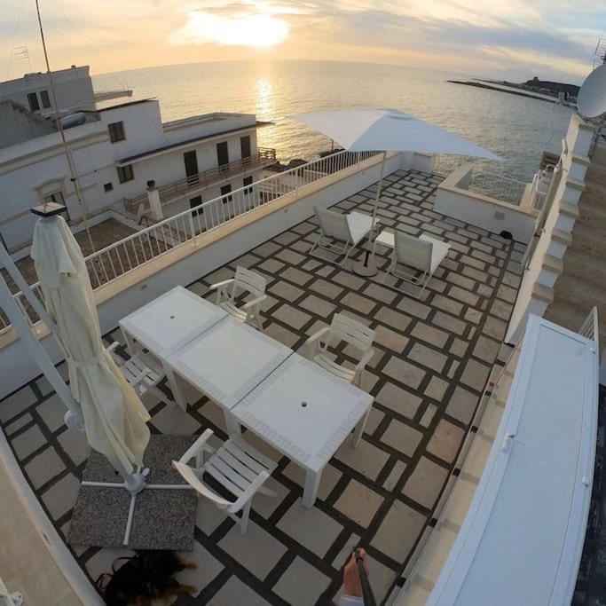 La Terrazza Sul Mare Appartement Santa Maria al Bagno Buitenkant foto